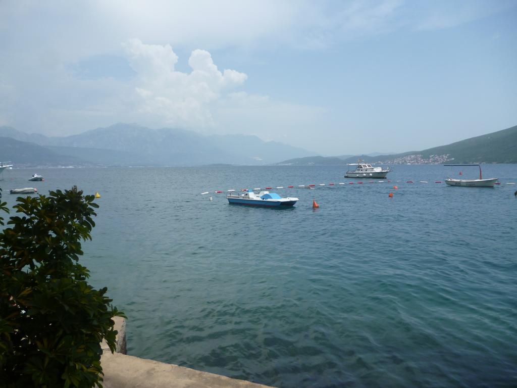 Apartments Svetlana Herceg Novi Buitenkant foto